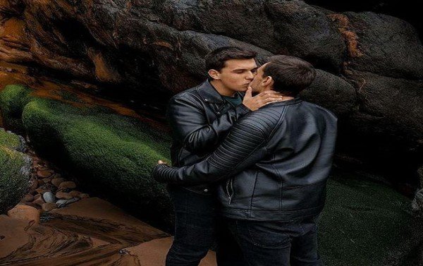 Skandal Video Bokep Gay Viral  KABUPATEN BELITUNG TIMUR